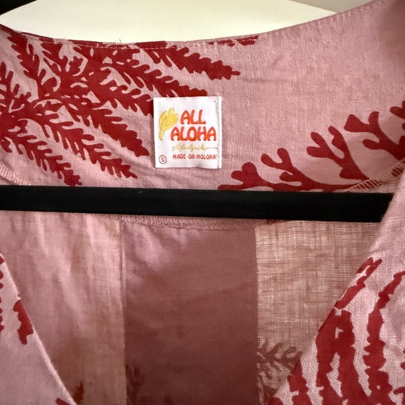 Kealopiko ¾ Sleeve Dress • Worn Once • Excellent Condition - Picture 2 of 2